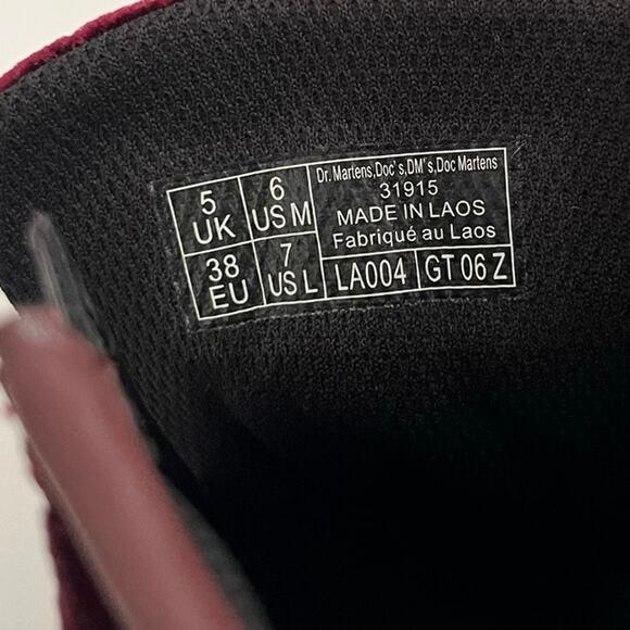 Dr. Martens 1460 Quilted Cherry Red Velvet Boots Women's 7 Grunge Vamp Vegan NEW - Picture 8 of 13